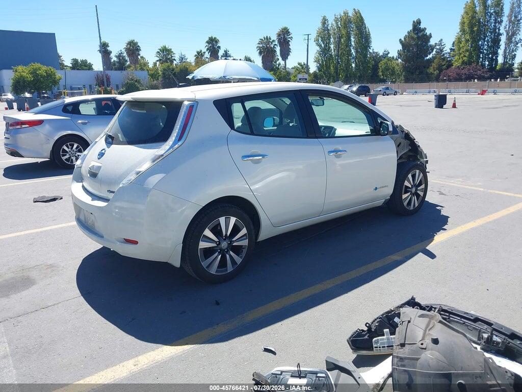 1N4AZ0CP5FC332676 2015 NISSAN LEAF photo no. 4