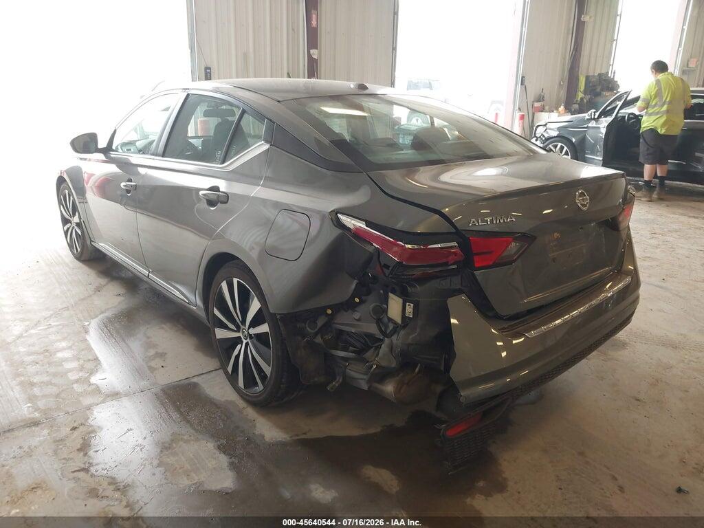 1N4BL4CV3LC120530 2020 NISSAN ALTIMA photo no. 3
