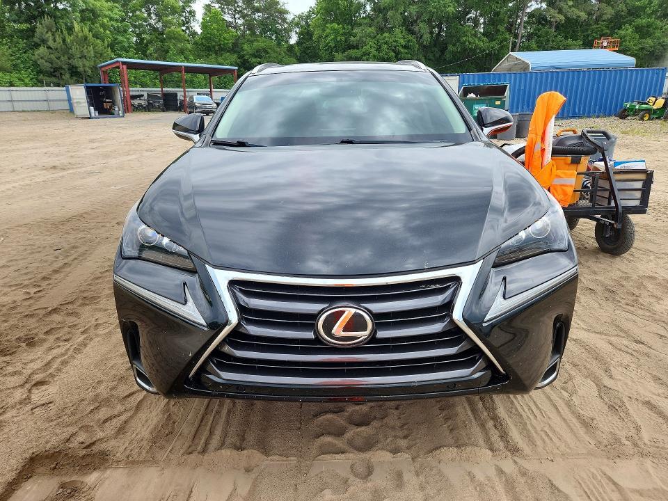2017 LEXUS NX 200T BASE — Фото 5 из 12