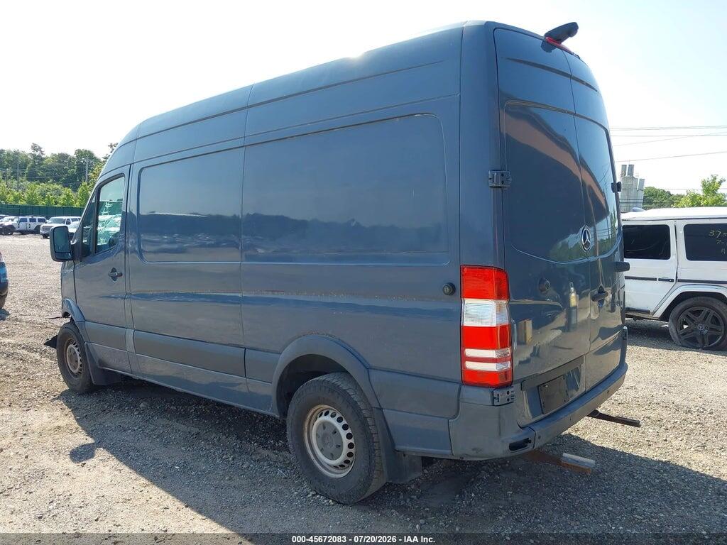 WD3PE7CDXJP647080 2018 MERCEDES-BENZ SPRINTER 2500 photo no. 3