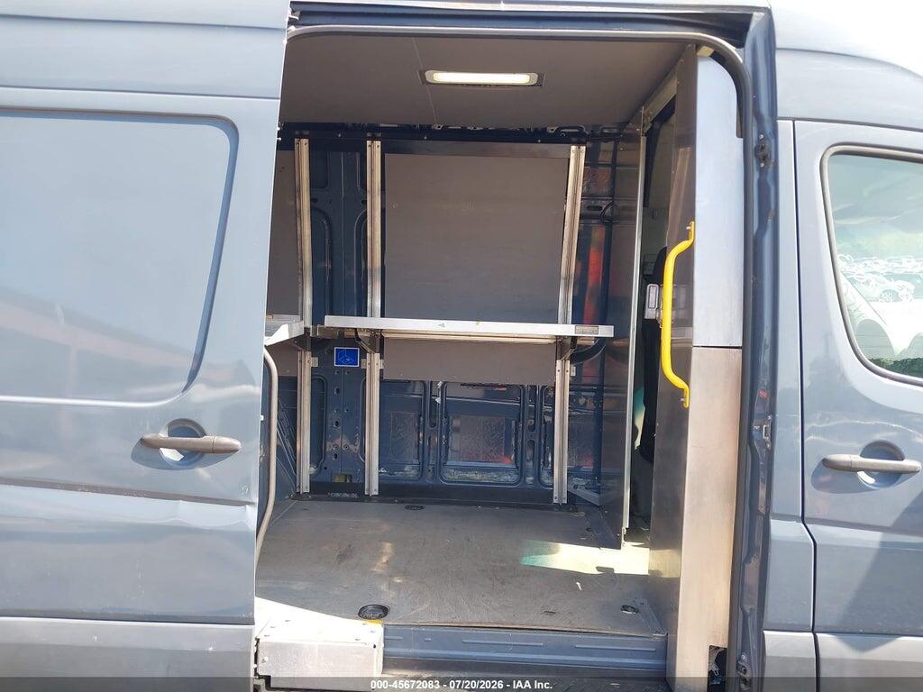 WD3PE7CDXJP647080 2018 MERCEDES-BENZ SPRINTER 2500 photo no. 8