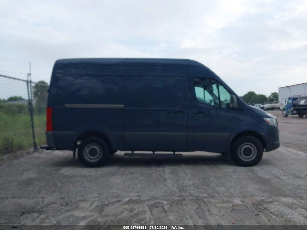 2019 MERCEDES-BENZ SPRINTER 2500 HIGH ROOF V6 — Фото 13 из 16