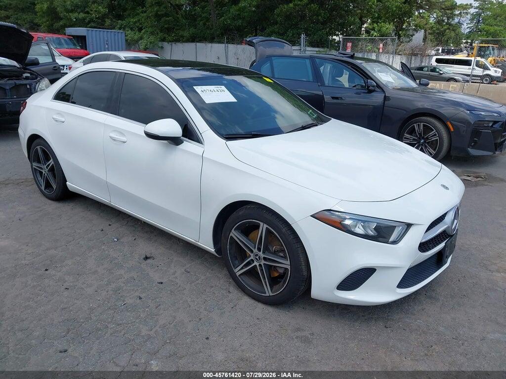 WDD3G4FB0KW010543 2019 MERCEDES-BENZ A 220 photo no. 1