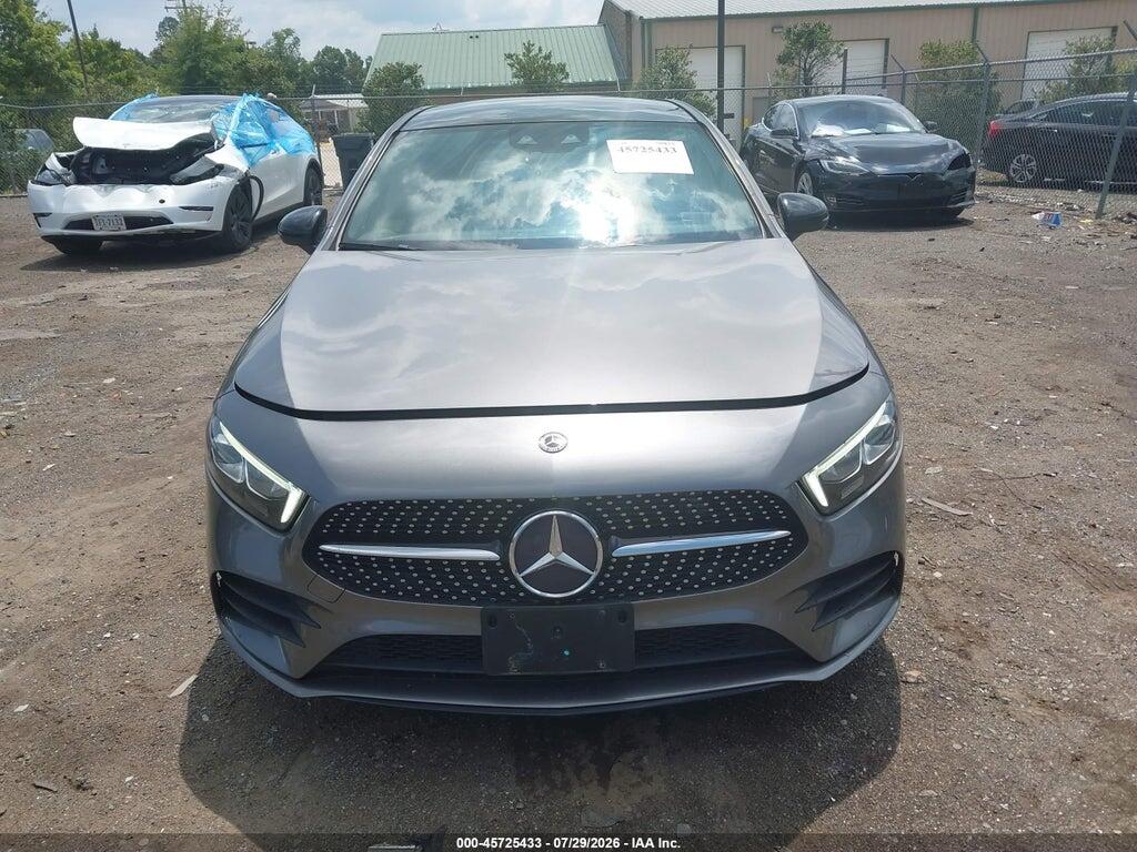 WDD3G4FB7KW002455 2019 MERCEDES-BENZ A 220 photo no. 12