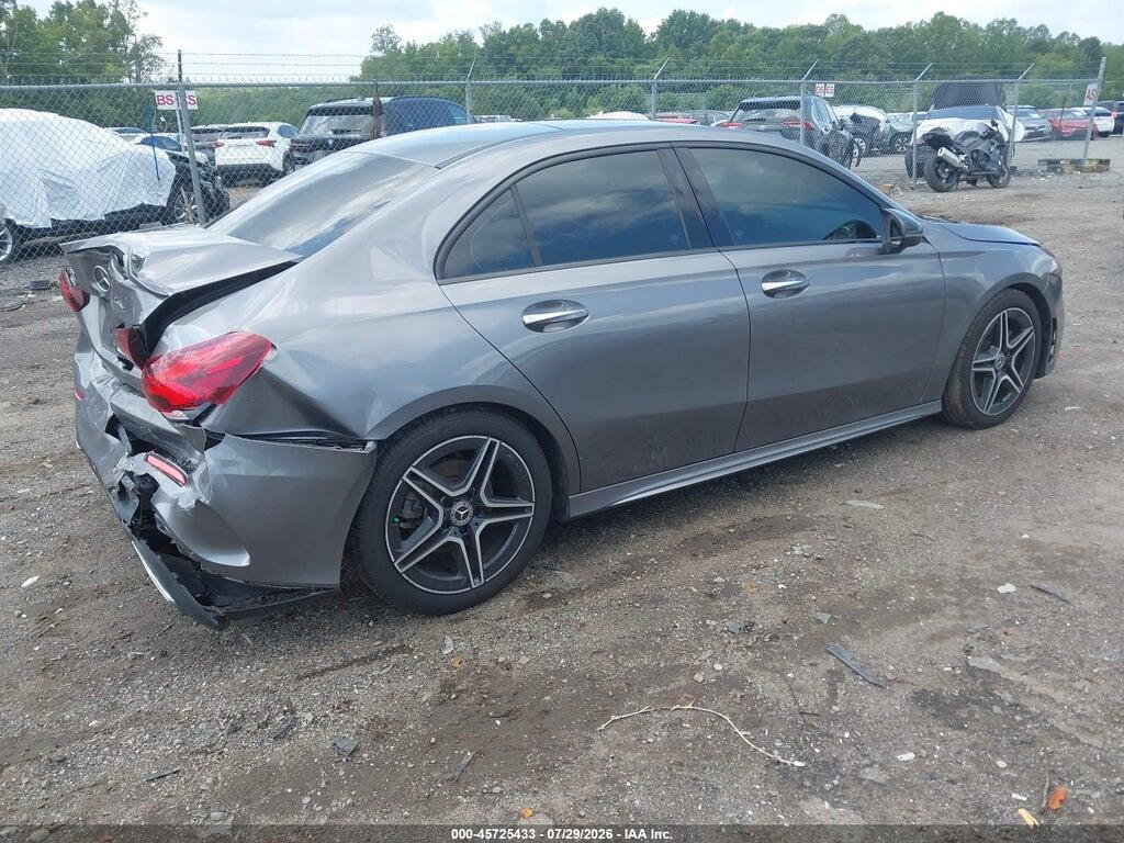 WDD3G4FB7KW002455 2019 MERCEDES-BENZ A 220 photo no. 4