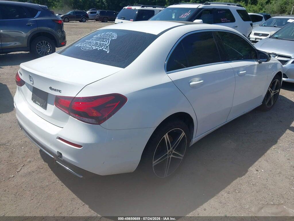 WDD3G4FB9KW012775 2019 MERCEDES-BENZ A 220 photo no. 4