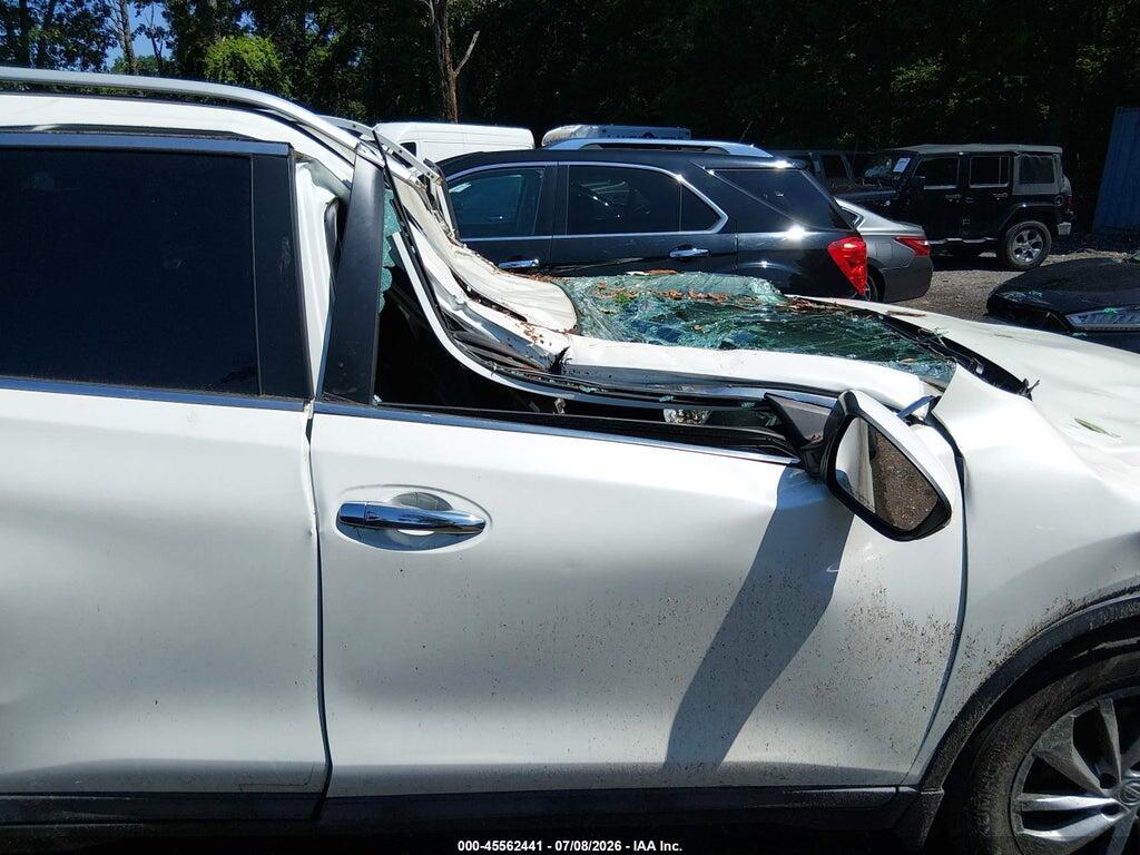 5N1AT2MV2FC802193 2015 NISSAN ROGUE photo no. 5