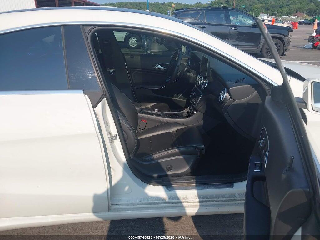 WDDSJ4GB9JN586938 2018 MERCEDES-BENZ CLA 250 photo no. 5