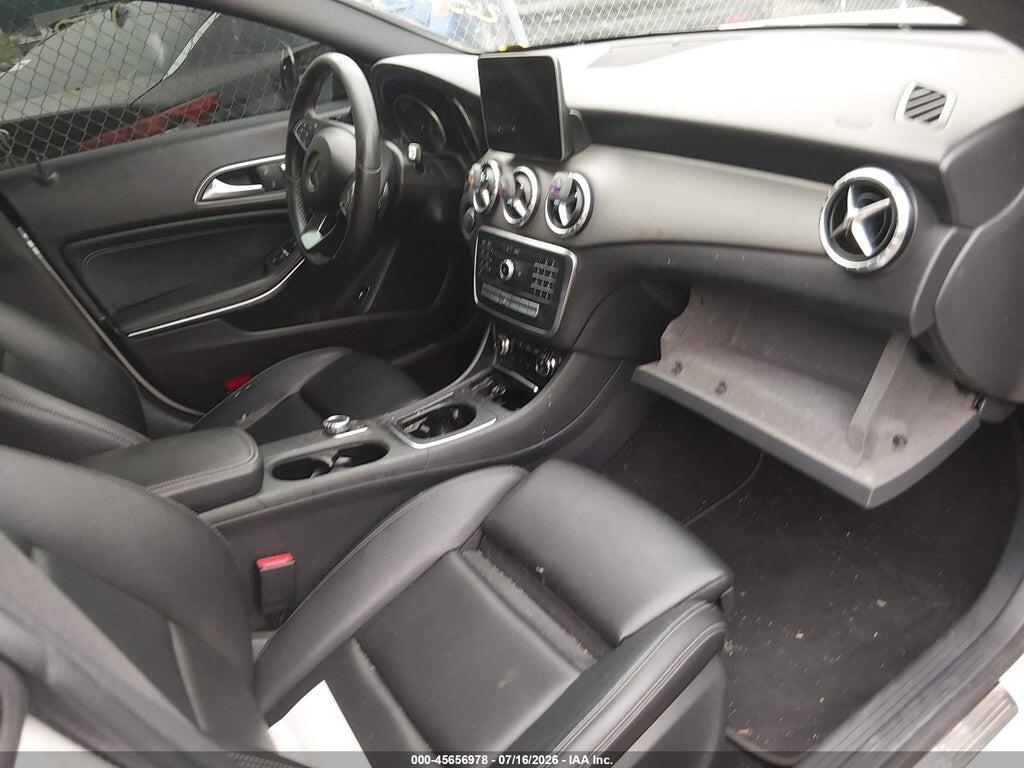 WDDSJ4EB9JN533935 2018 MERCEDES-BENZ CLA 250 photo no. 5