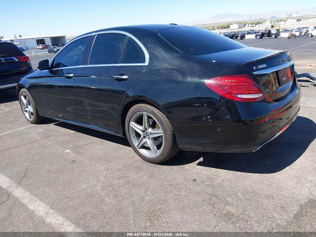 WDDZF4JB2JA304736 2018 MERCEDES-BENZ E 300 photo no. 3