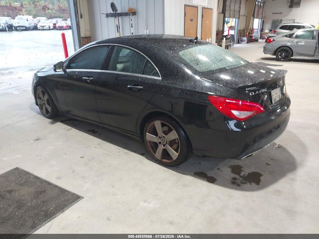 WDDSJ4GB0KN775544 2019 MERCEDES-BENZ CLA 250 photo no. 3
