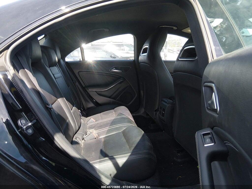 WDDSJ4EB8KN699137 2019 MERCEDES-BENZ CLA 250 photo no. 8