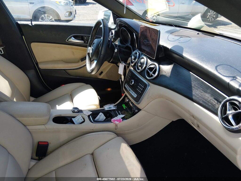 WDDSJ4GB3KN719095 2019 MERCEDES-BENZ CLA 250 photo no. 5