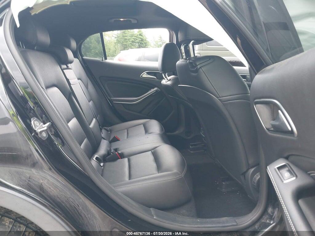 WDCTG4GB2KJ570158 2019 MERCEDES-BENZ GLA 250 photo no. 8
