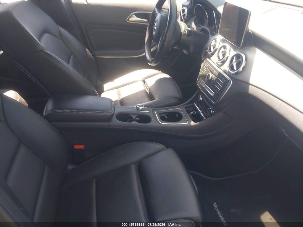 WDCTG4EB7KU009679 2019 MERCEDES-BENZ GLA 250 photo no. 5