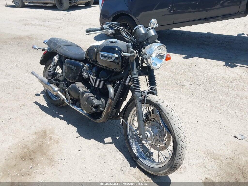 SMT910K14DT571880 2013 TRIUMPH MOTORCYCLE BONNEVILLE photo no. 1