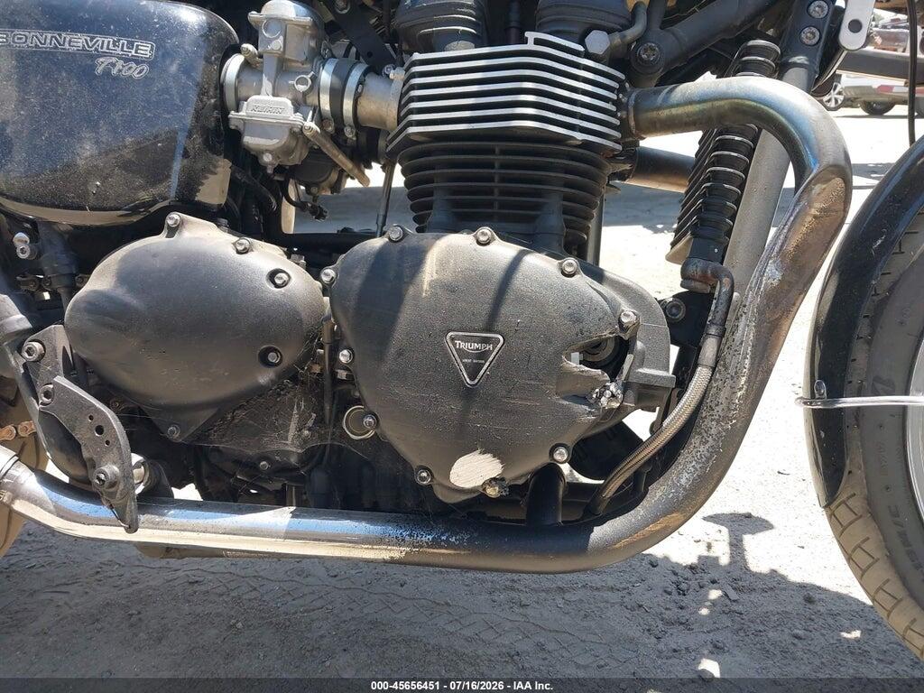 SMT910K14DT571880 2013 TRIUMPH MOTORCYCLE BONNEVILLE photo no. 8