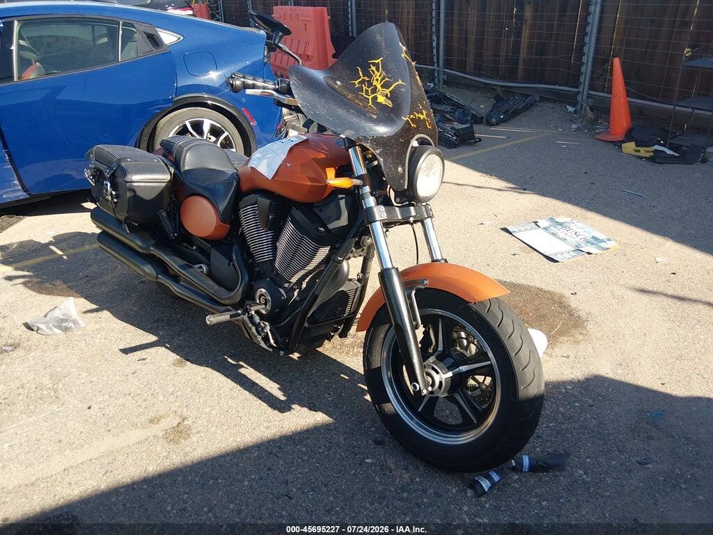 5VPMB36N5D3010349 2013 VICTORY MOTORCYCLES JUDGE photo no. 1