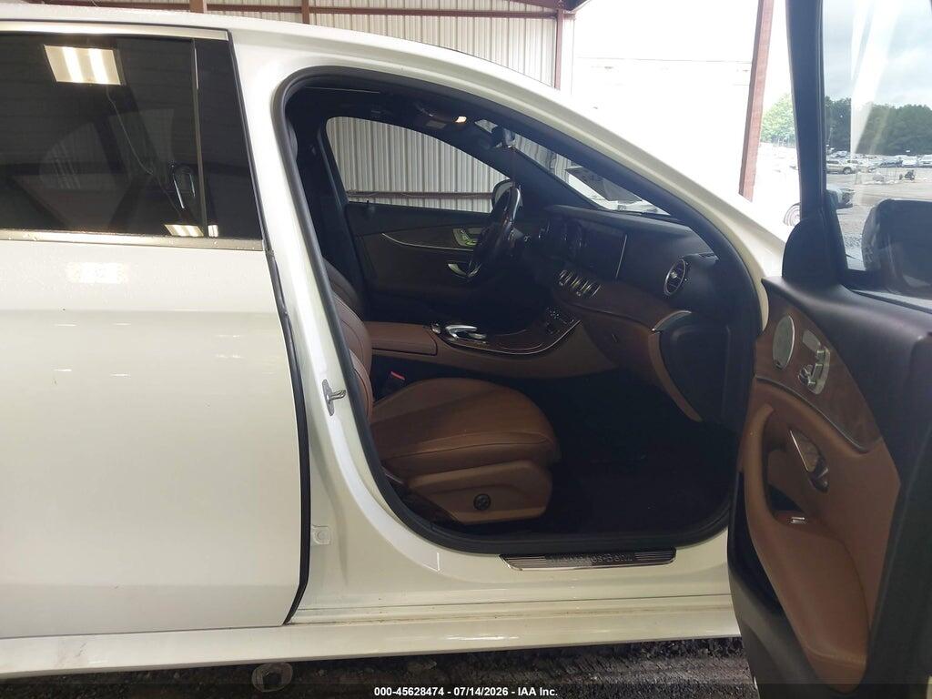 WDDZF4JBXJA405698 2018 MERCEDES-BENZ E 300 photo no. 5