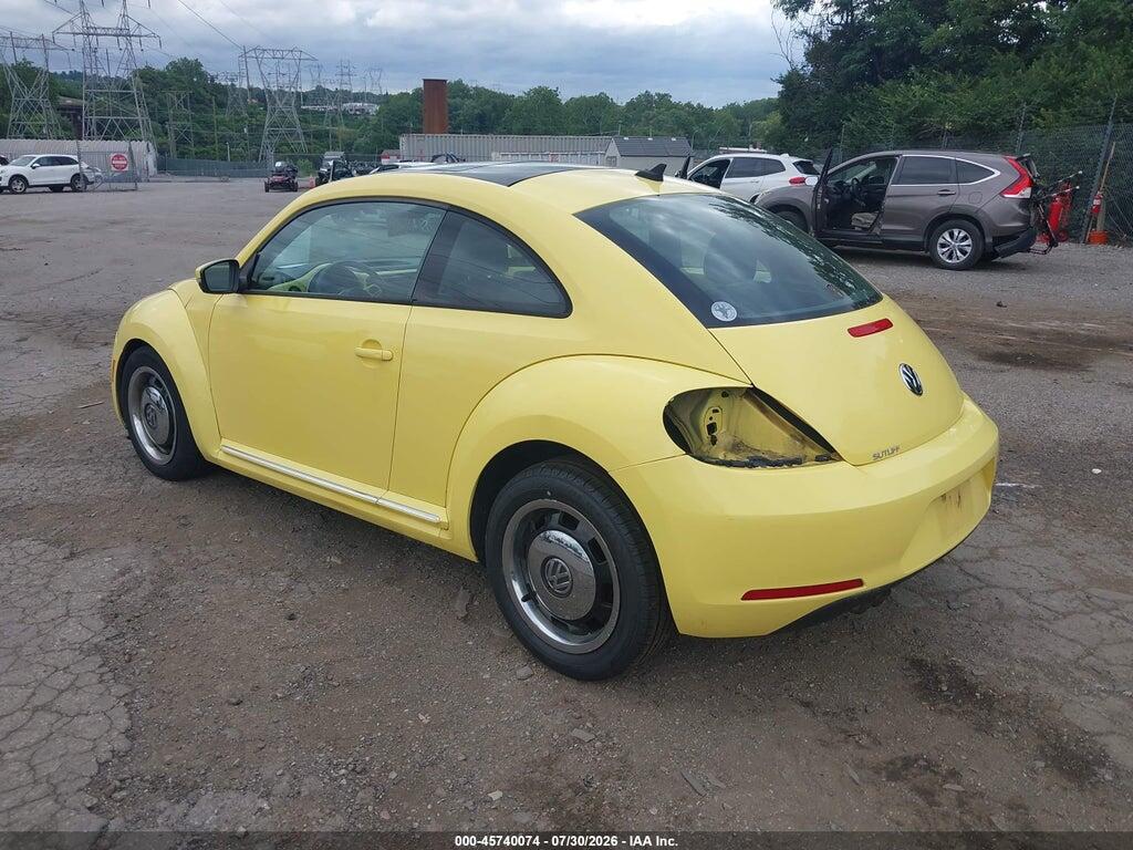 3VWJP7AT5DM647740 2013 VOLKSWAGEN BEETLE photo no. 3