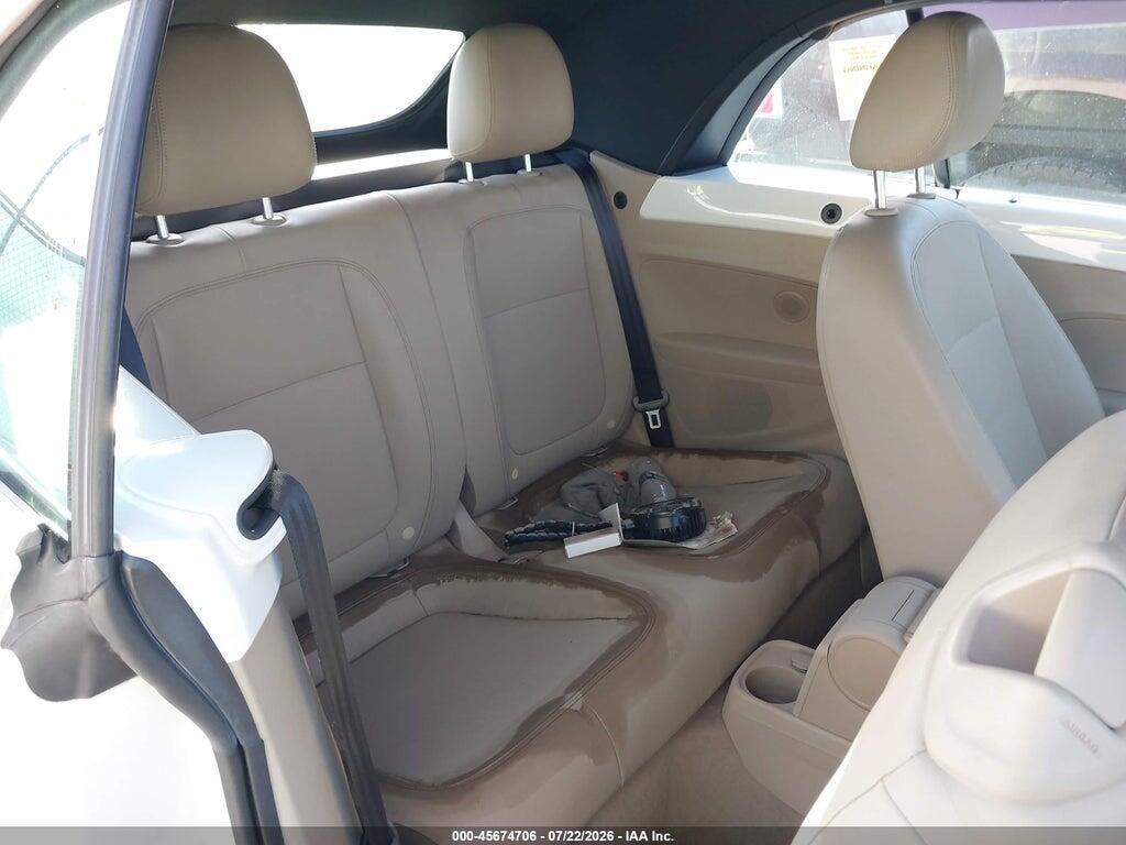 3VW5L7AT5DM820105 2013 VOLKSWAGEN BEETLE photo no. 8