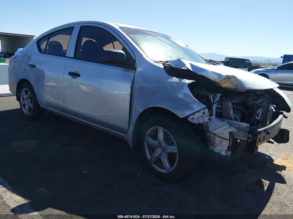 3N1CN7AP4FL872327 2015 NISSAN VERSA photo no. 1