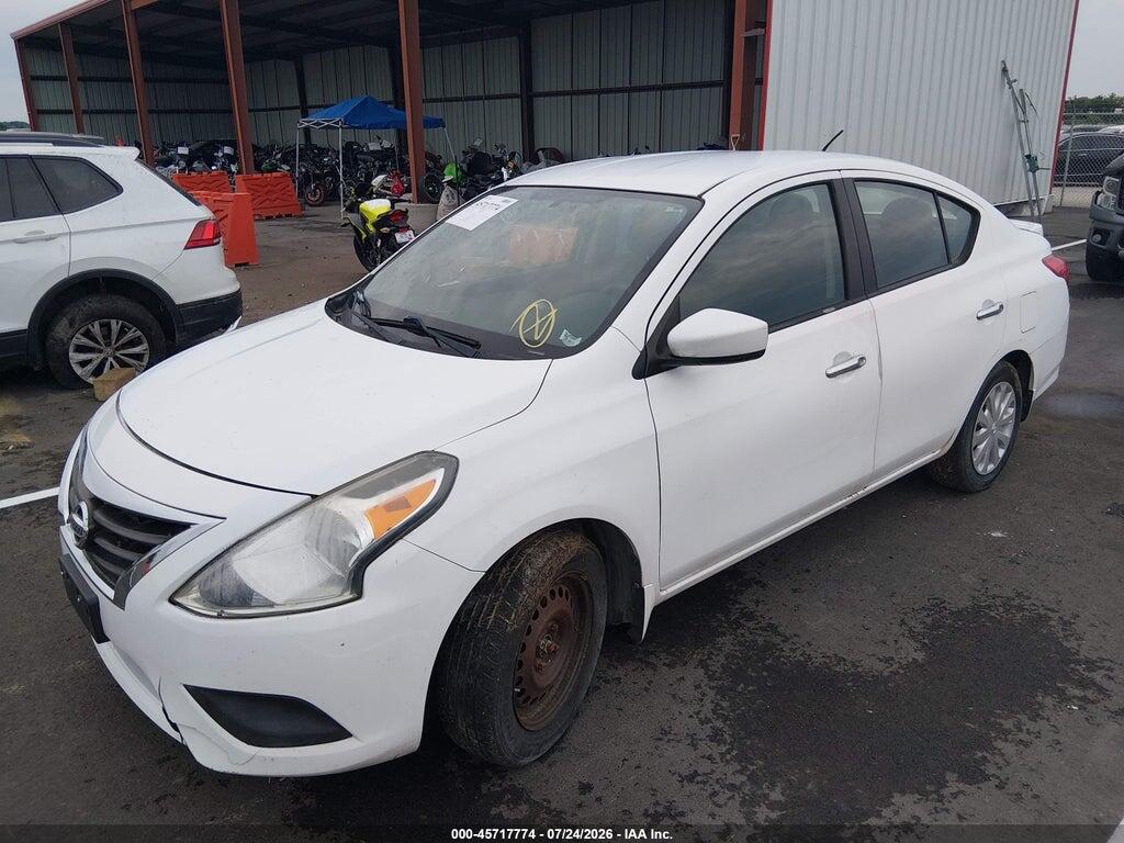 3N1CN7AP4FL901664 2015 NISSAN VERSA photo no. 2