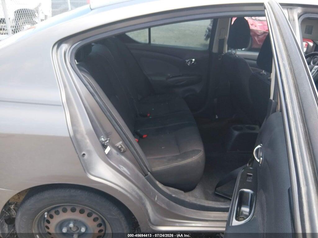 3N1CN7APXFL817459 2015 NISSAN VERSA photo no. 8