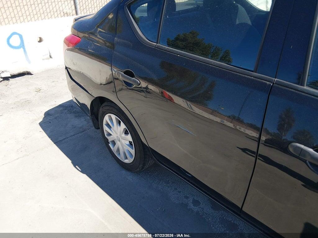 3N1CN7AP6FL818317 2015 NISSAN VERSA photo no. 12