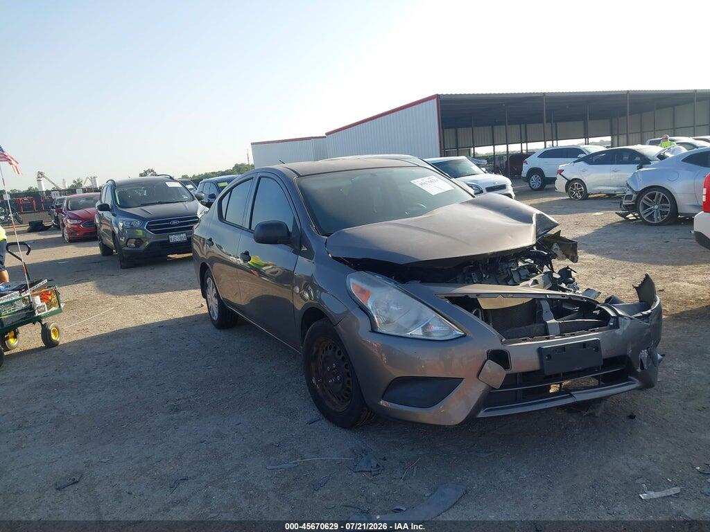 3N1CN7AP7FL860575 2015 NISSAN VERSA photo no. 1