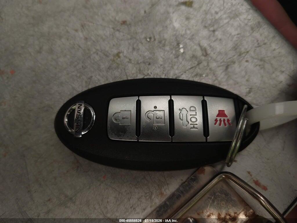 3N1CN7AP4FL817540 2015 NISSAN VERSA photo no. 11