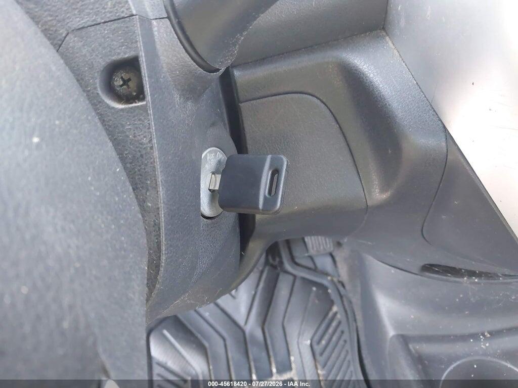 3N1CE2CPXFL355811 2015 NISSAN VERSA NOTE photo no. 11