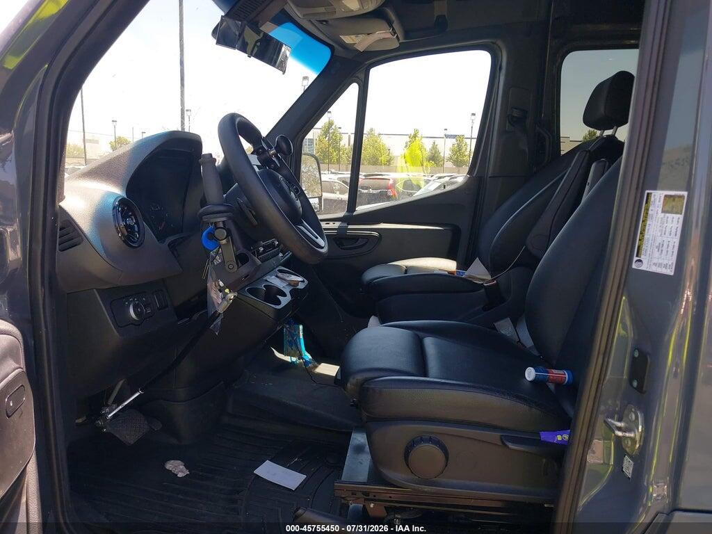 WDZPF0CD6KT005927 2019 MERCEDES-BENZ SPRINTER 2500 photo no. 5