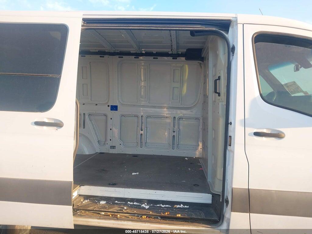 WD4PF0CD4KP096758 2019 MERCEDES-BENZ SPRINTER 2500 photo no. 8