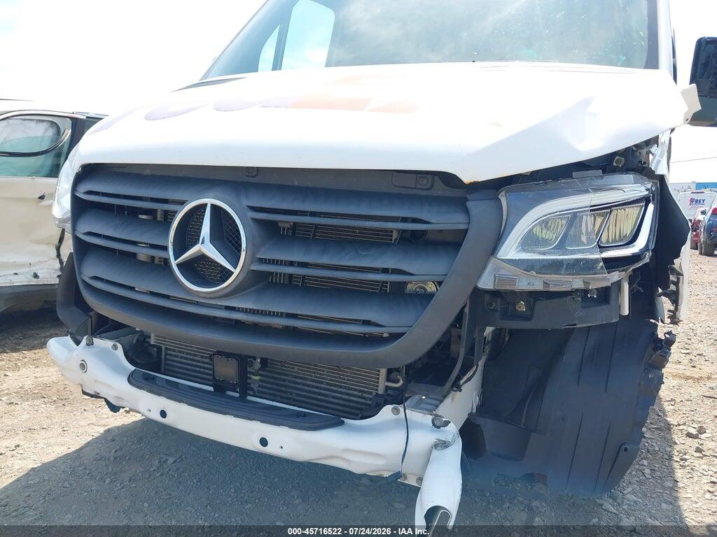WD3PF1CD3KP058366 2019 MERCEDES-BENZ SPRINTER 2500 photo no. 10