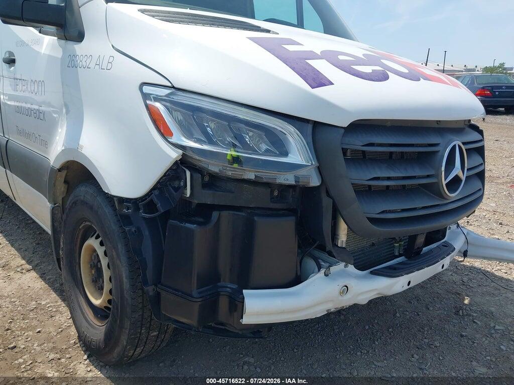 WD3PF1CD3KP058366 2019 MERCEDES-BENZ SPRINTER 2500 photo no. 11