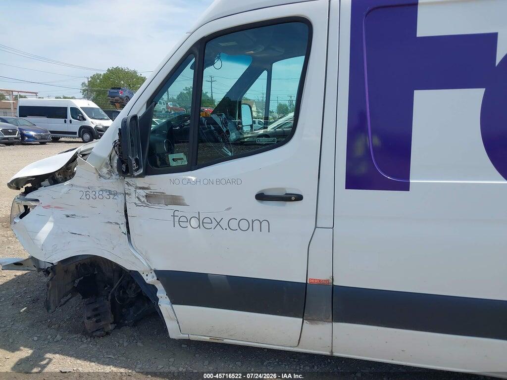 WD3PF1CD3KP058366 2019 MERCEDES-BENZ SPRINTER 2500 photo no. 9