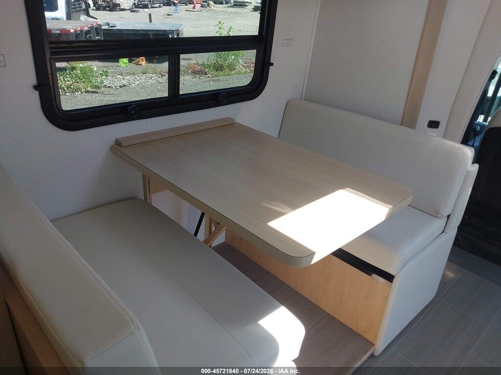 WDAPF4CD6KN029532 2019 MERCEDES-BENZ SPRINTER 4500 photo no. 8