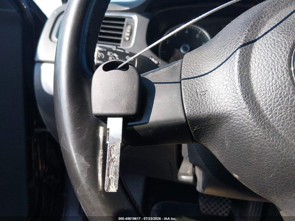 3VWDP7AJXDM245109 2013 VOLKSWAGEN JETTA photo no. 11