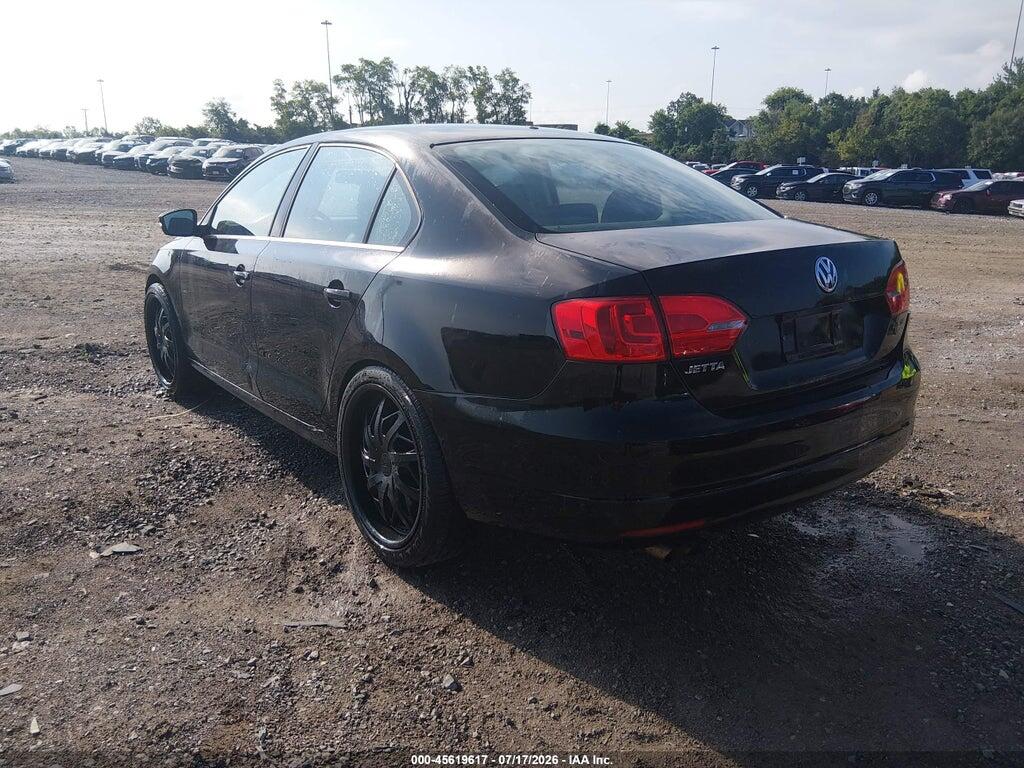 3VWDP7AJXDM245109 2013 VOLKSWAGEN JETTA photo no. 3