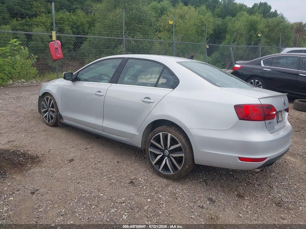 3VW467AJ9DM246786 2013 VOLKSWAGEN JETTA photo no. 3