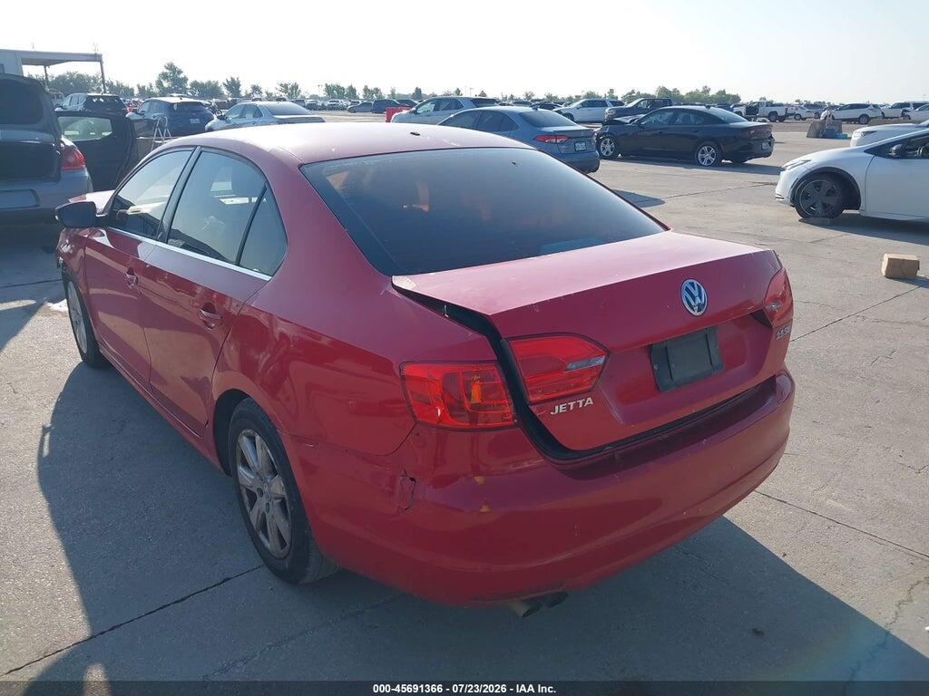 3VWDP7AJ9DM377410 2013 VOLKSWAGEN JETTA photo no. 3