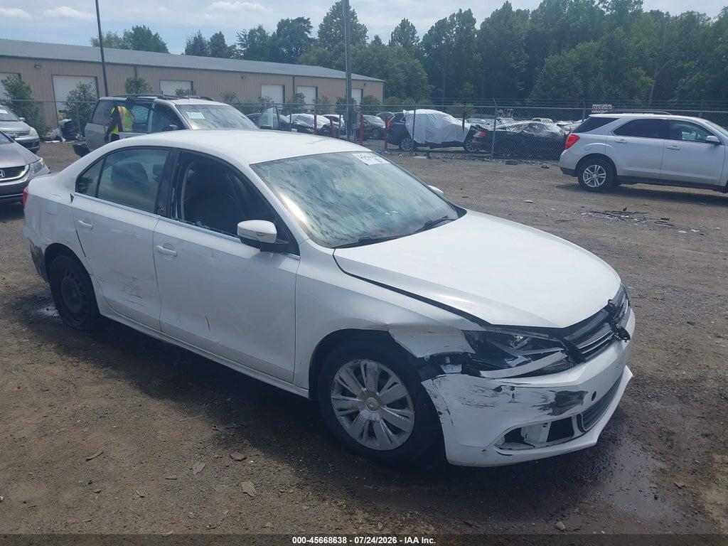 3VWDP7AJ0DM393205 2013 VOLKSWAGEN JETTA photo no. 1