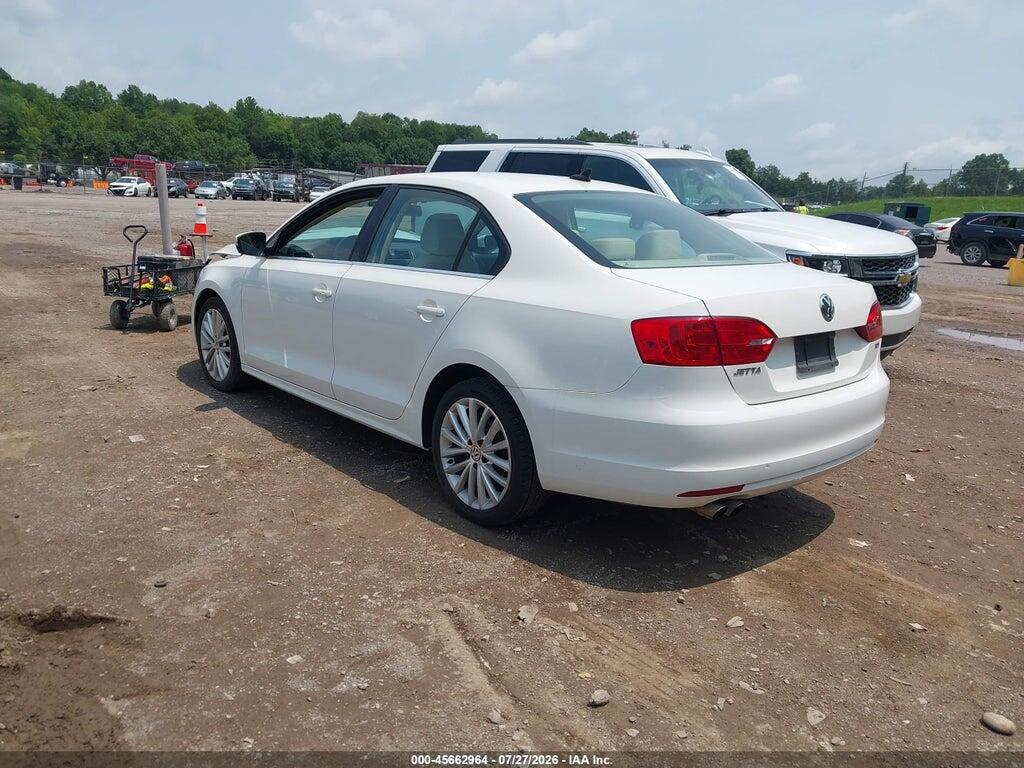 3VW3L7AJ4DM274435 2013 VOLKSWAGEN JETTA photo no. 3