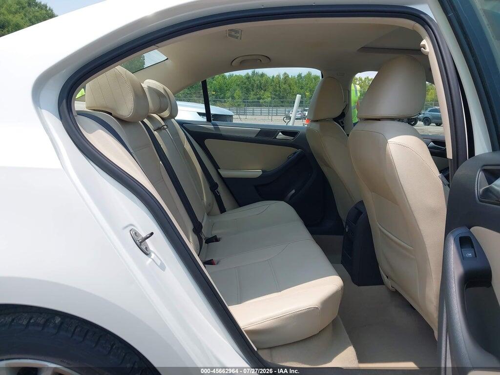 3VW3L7AJ4DM274435 2013 VOLKSWAGEN JETTA photo no. 8