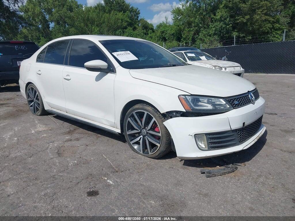 3VW4A7AJ4DM222006 2013 VOLKSWAGEN JETTA photo no. 1