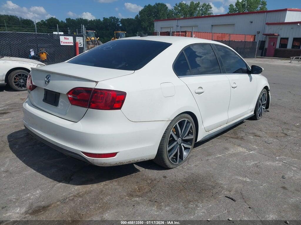 3VW4A7AJ4DM222006 2013 VOLKSWAGEN JETTA photo no. 4
