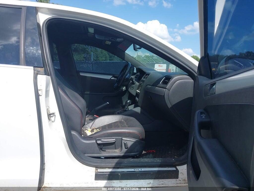 3VW4A7AJ4DM222006 2013 VOLKSWAGEN JETTA photo no. 5