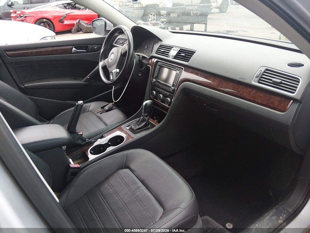 1VWCP7A39DC091555 2013 VOLKSWAGEN PASSAT photo no. 5