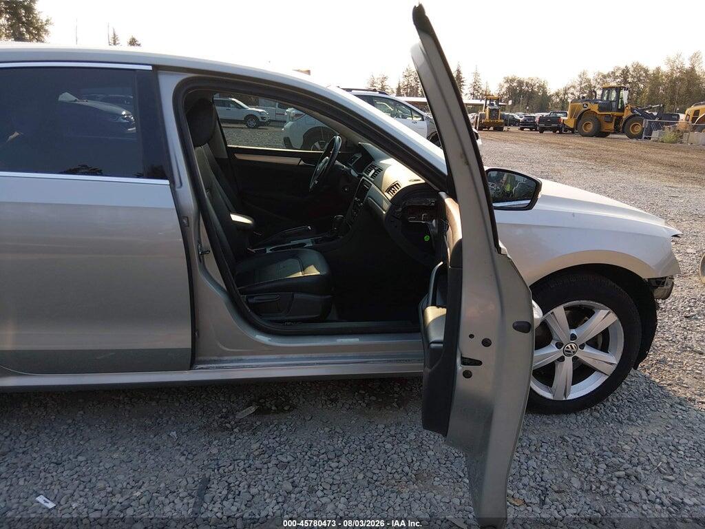 1VWBN7A30DC148386 2013 VOLKSWAGEN PASSAT photo no. 5